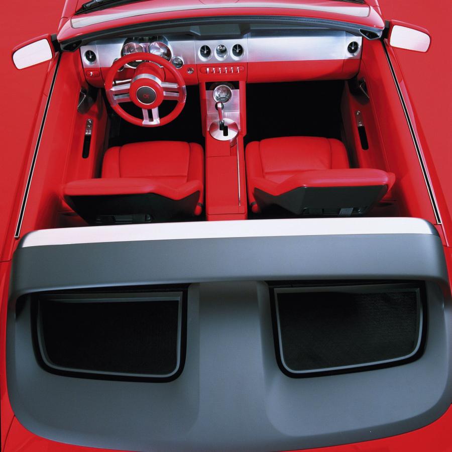  Ford Mustang GT Convertible Concept 2003 года  (фото 10 из 32)